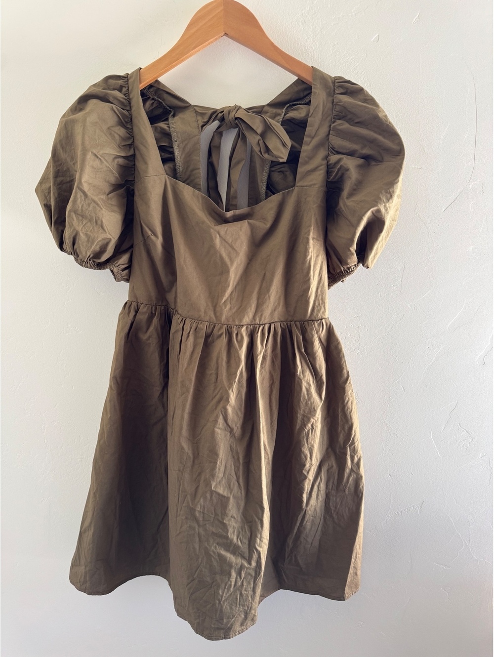 Forever 21 GreenPuff Sleeve Mini Dress Size Large NWT Cottage